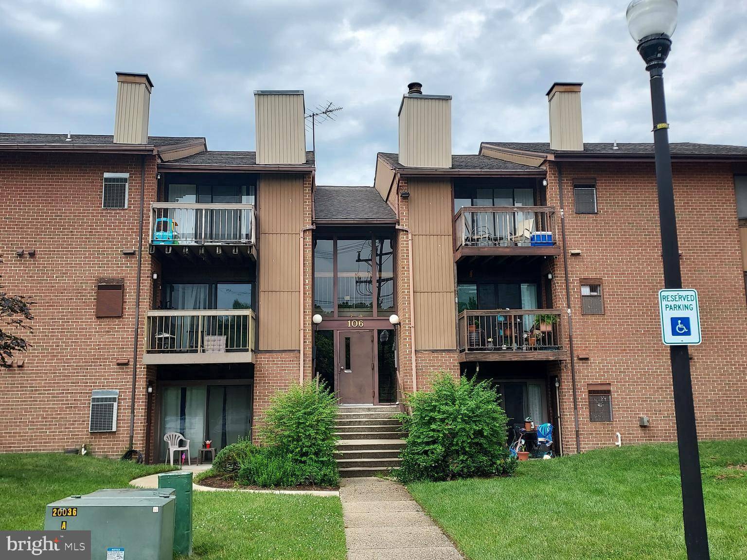 106 MOUNTAIN RD #3B, Glen Burnie, MD 21060