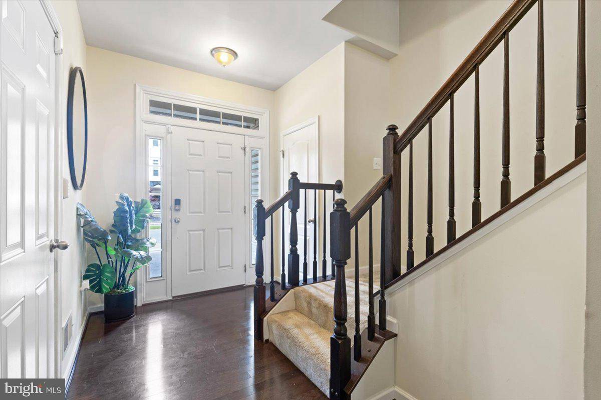 Waldorf, MD 20601,3448 FLAGSTONE ST