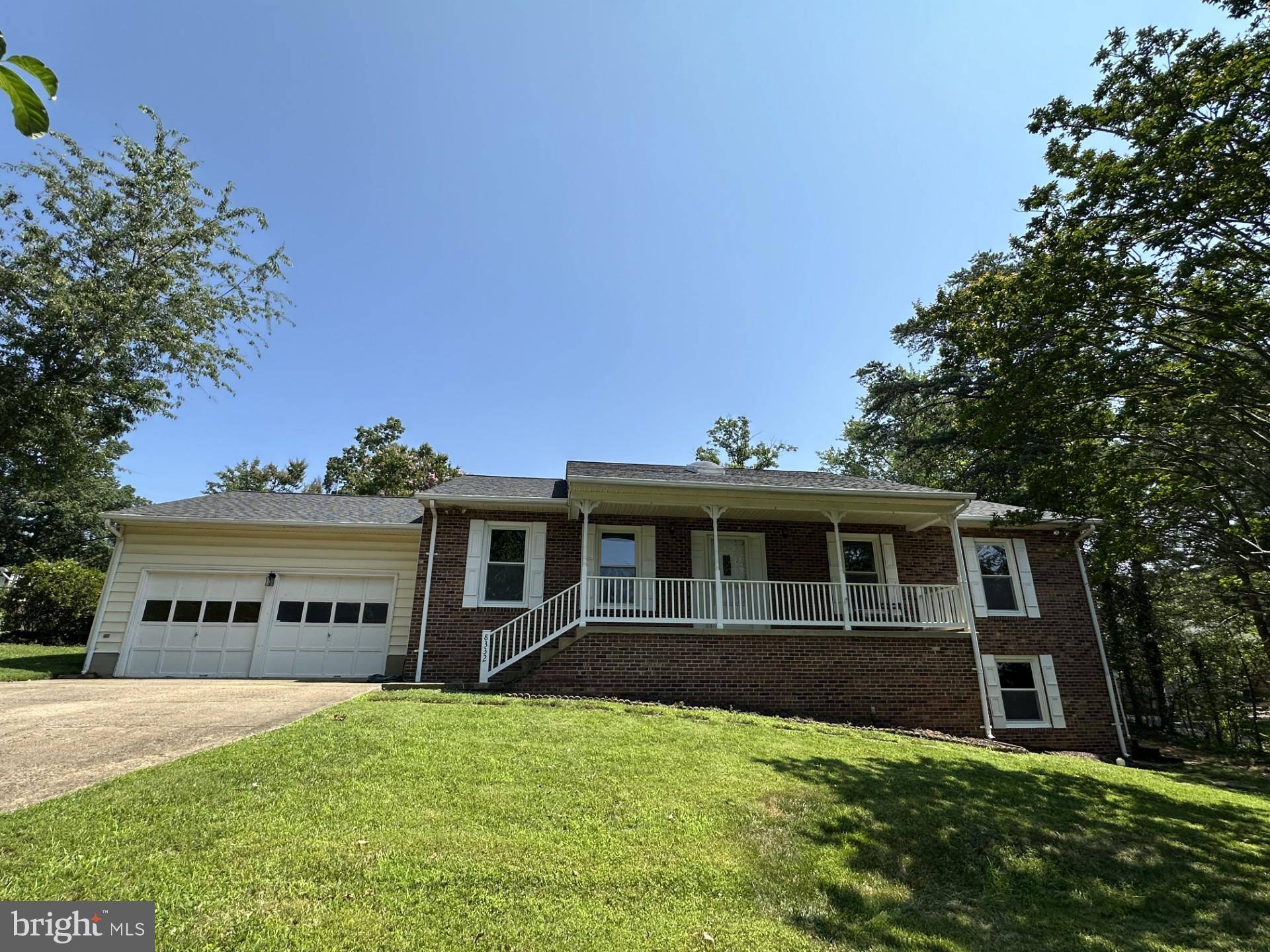 8332 HILLTOP AVE, Vienna, VA 22182