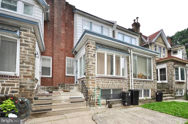 704 W CHAMPLOST ST, Philadelphia, PA 19120