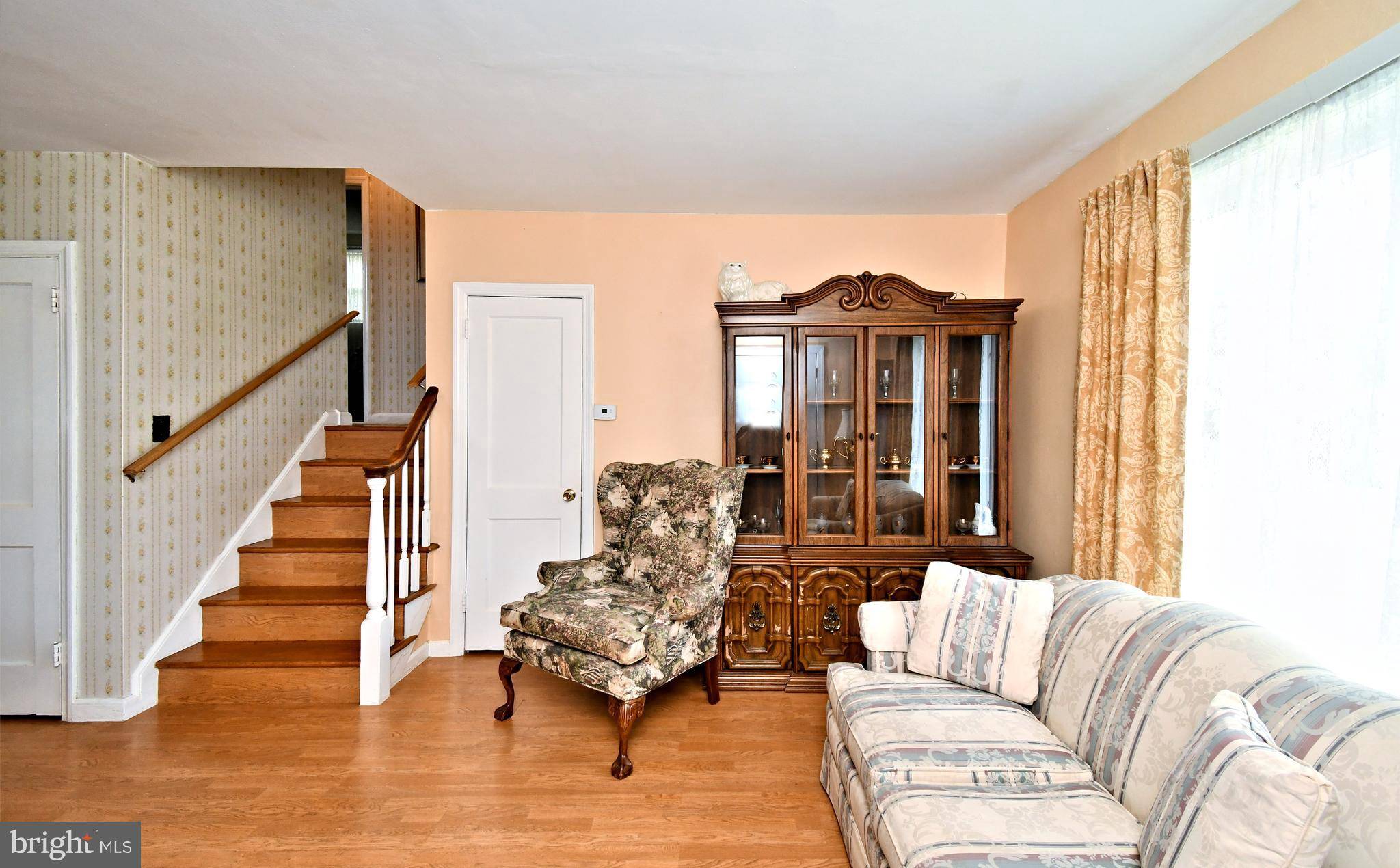 Philadelphia, PA 19128,8570 LYKENS LN