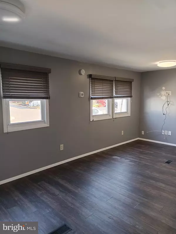 Cherry Hill, NJ 08002,1405 FARRELL AVE #330