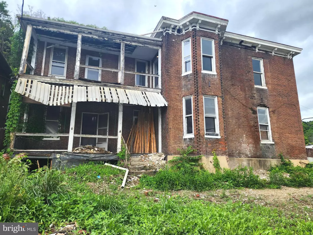 Cumberland, MD 21502,306 E HARRISON ST
