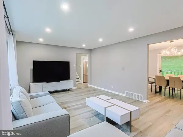 Jenkintown, PA 19046,1950 VALLEY RD