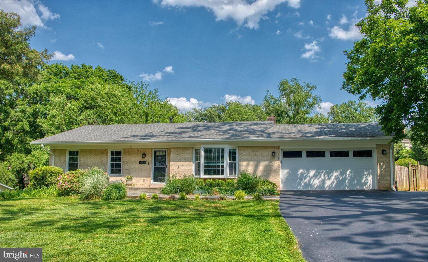 11817 TRAILRIDGE DR, Potomac, MD 20854