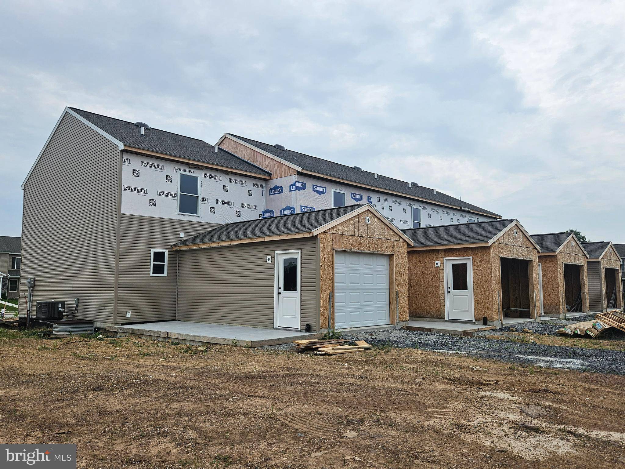 Gettysburg, PA 17325,121 HOMESTEAD DRIVE