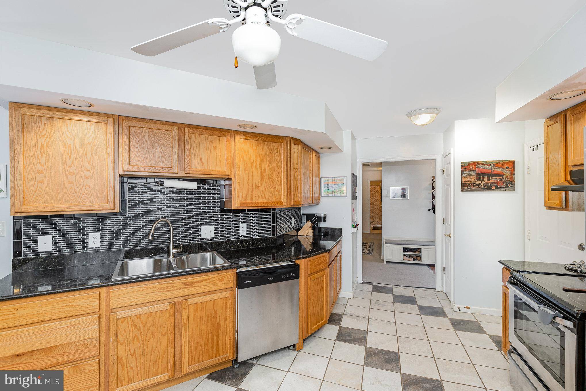 Fredericksburg, VA 22405,18 S POINTE LN