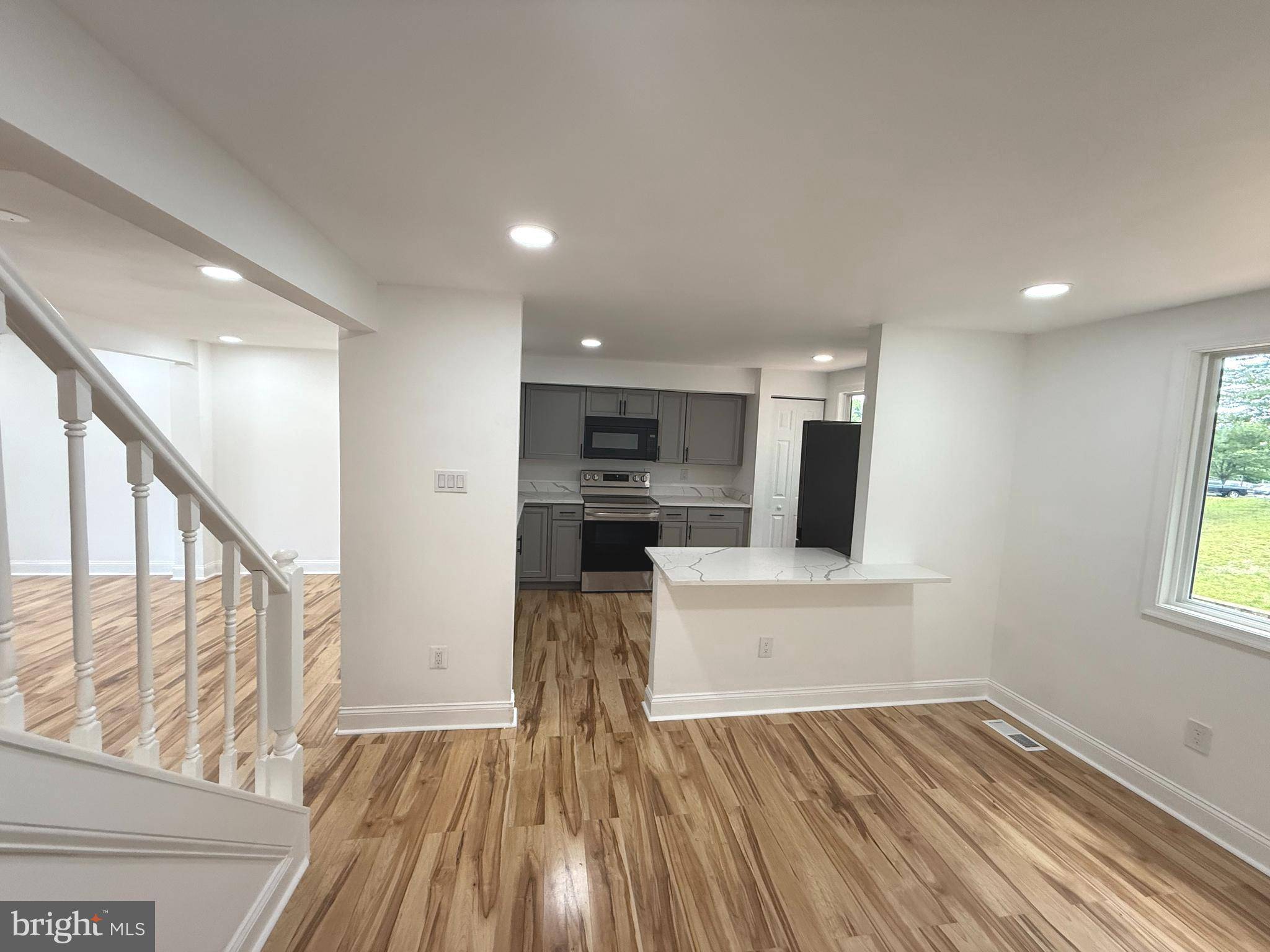 Woodbridge, VA 22191,14725 WINDING LOOP