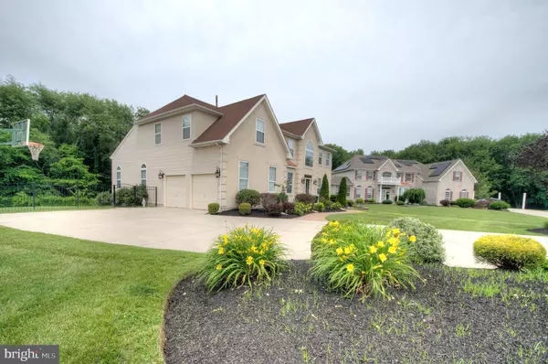Sewell, NJ 08080,6 CONNEMARA CT
