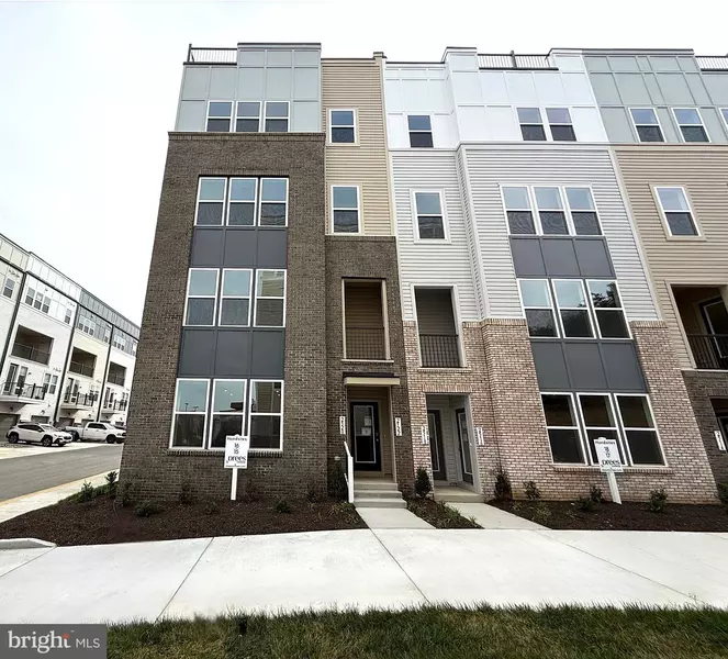 2522 NEABSCO COMMON PL, Woodbridge, VA 22191