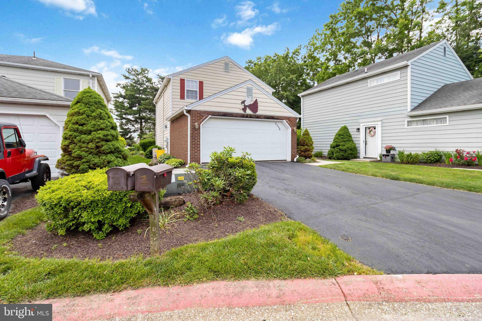 Harrisburg, PA 17110,2236 BUTTONWOOD CIR