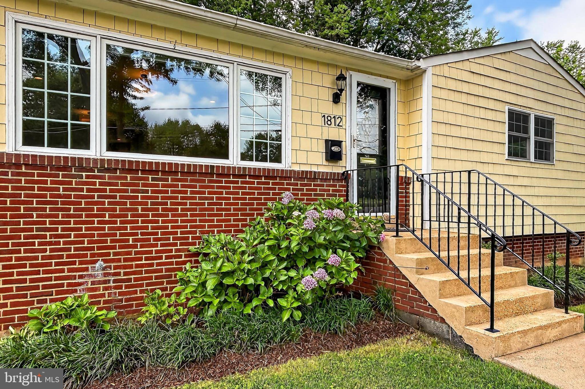 Falls Church, VA 22043,1812 OLNEY RD