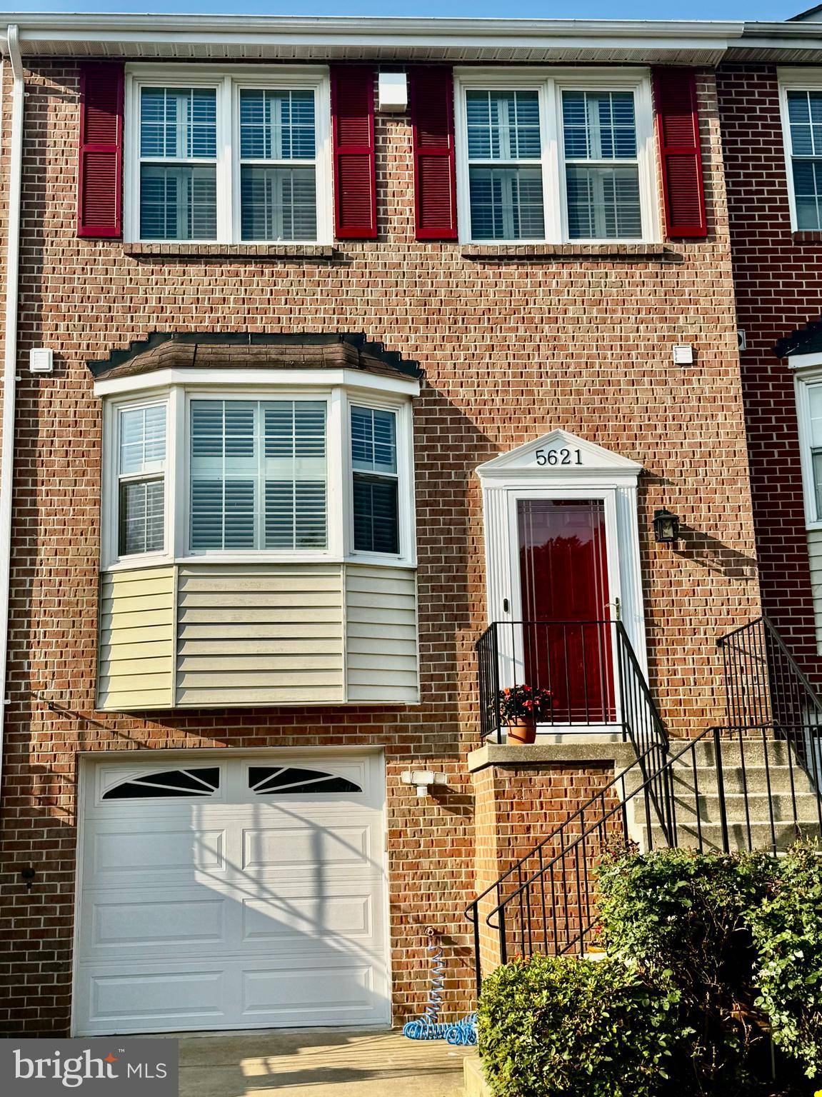 Clinton, MD 20735,5621 E BONIWOOD TURN