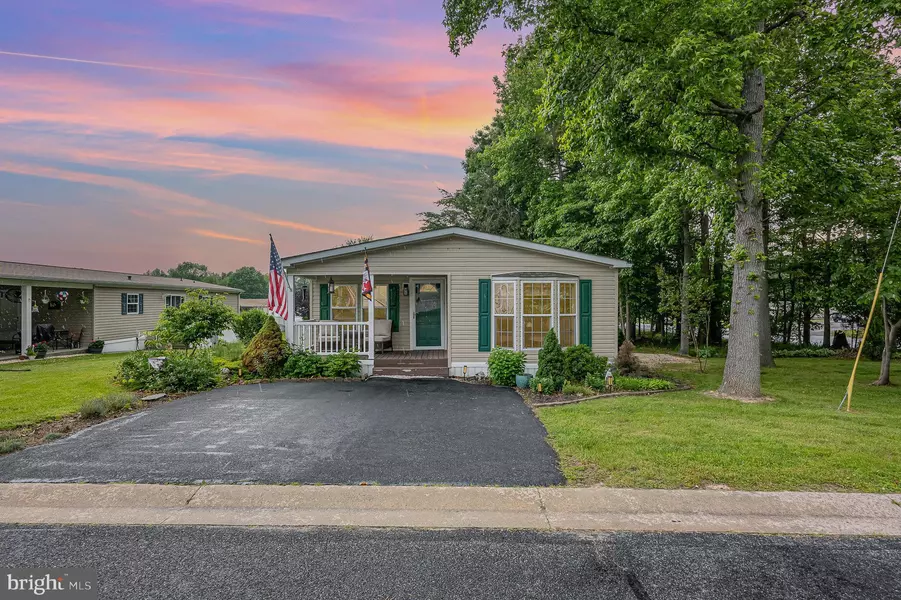 1 ROBIN HOOD DR, Elkton, MD 21921