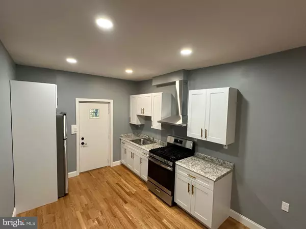 Philadelphia, PA 19142,6323 WHEELER ST