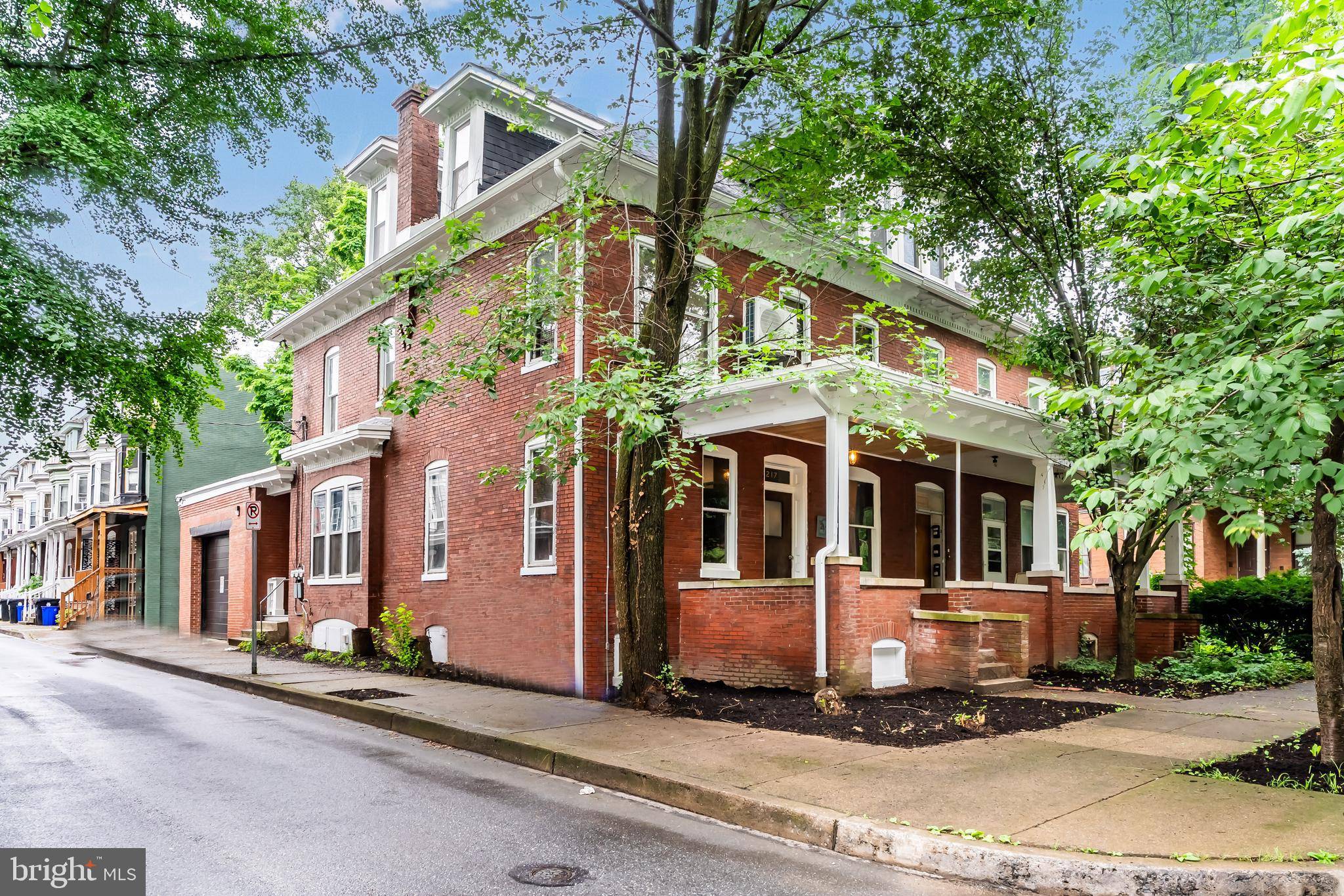 217 WOODBINE ST, Harrisburg, PA 17110