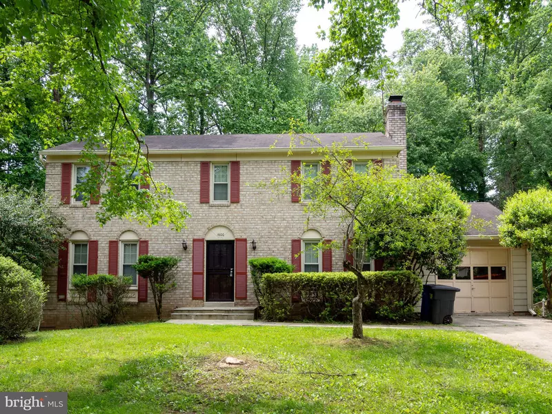 1600 WINDING WAYE LN, Silver Spring, MD 20902