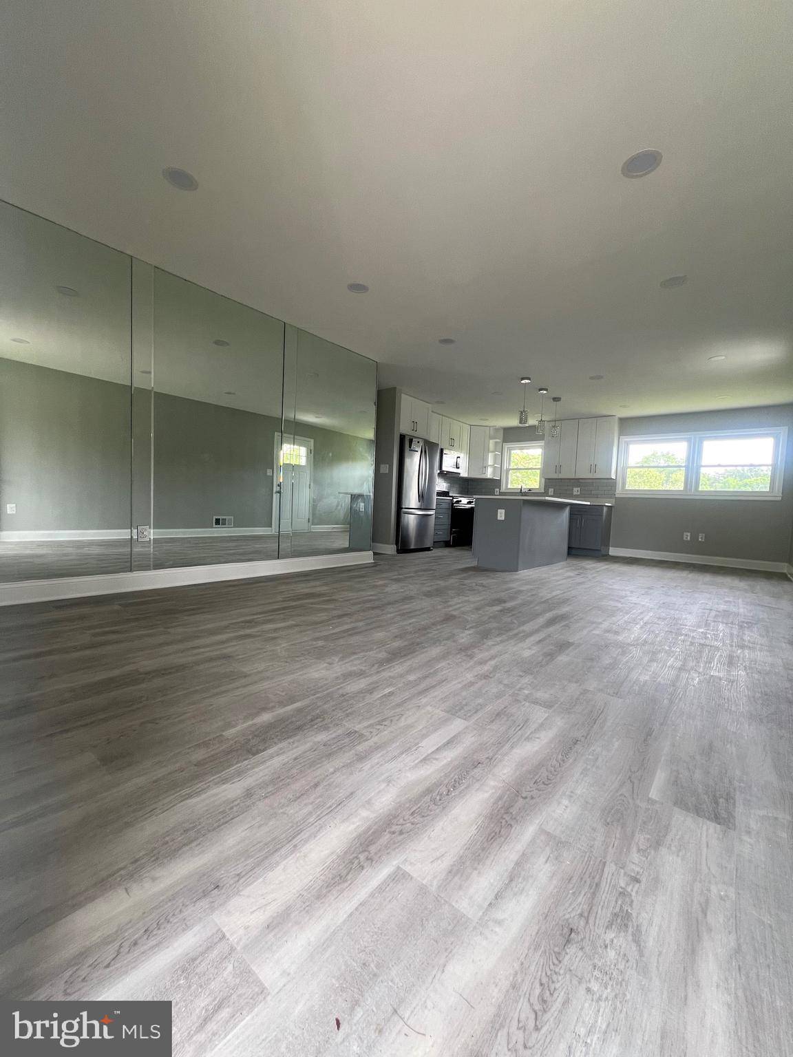 Oxon Hill, MD 20745,300 ELLSWORTH PL