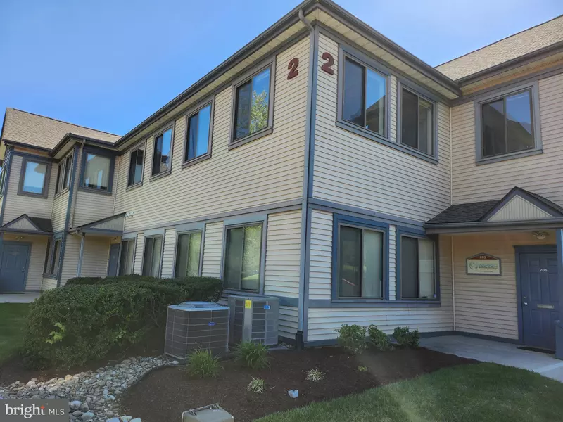 750 ROUTE 73 S #205 B, Marlton, NJ 08053