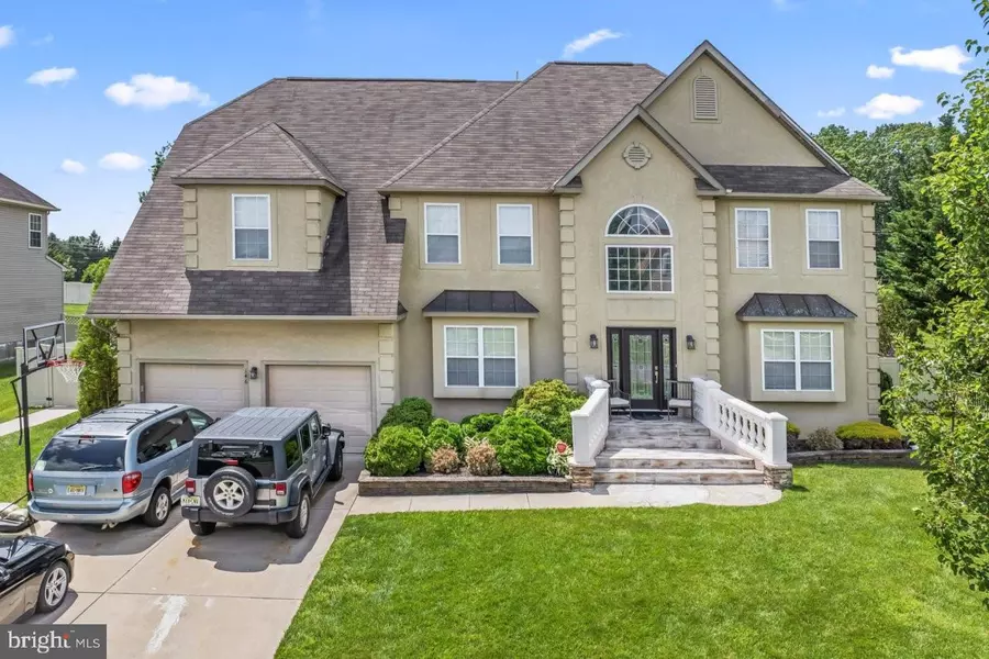 146 WHITE CEDAR DR, Sicklerville, NJ 08081