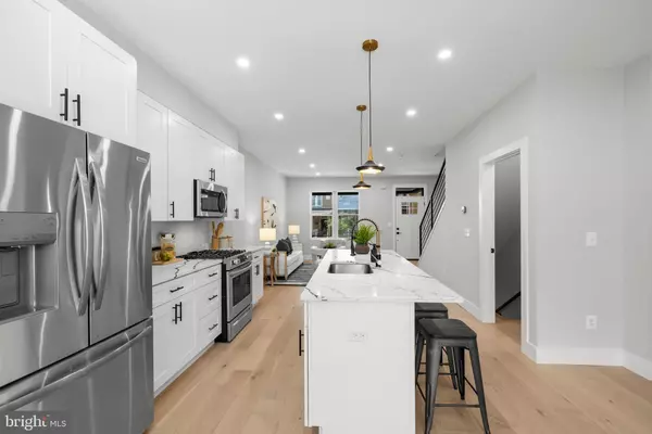 Washington, DC 20011,815 MARIETTA PL NW
