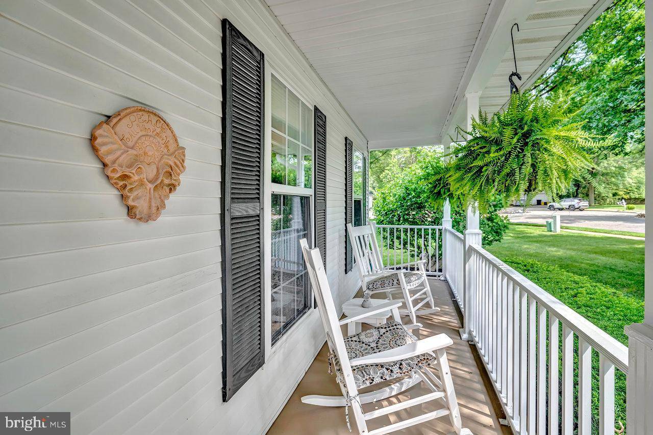 Robbinsville, NJ 08691,2 GRAPEVINE CT