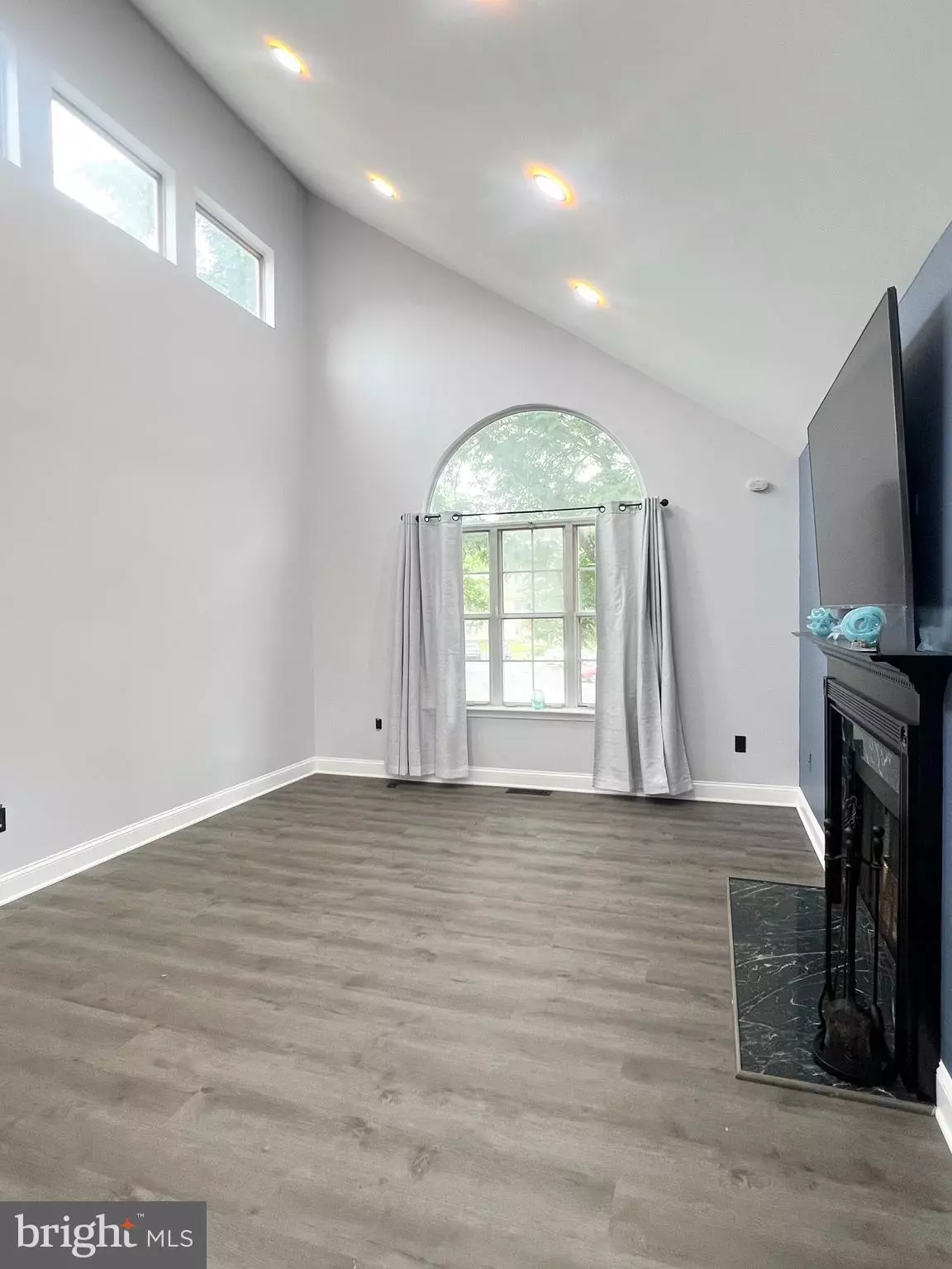 Hightstown, NJ 08520,7 POWELL CT