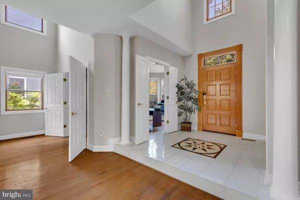 Crofton, MD 21114,1811 HYMAN LN