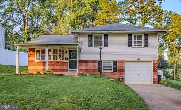 36 WOODHILL RD,  Willow Grove,  PA 19090