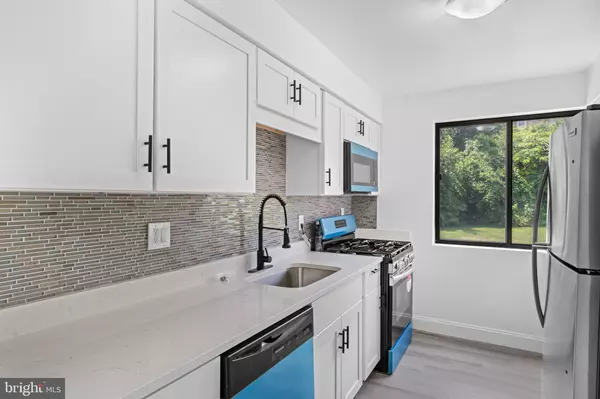 Washington, DC 20032,4717 1ST ST SW #203