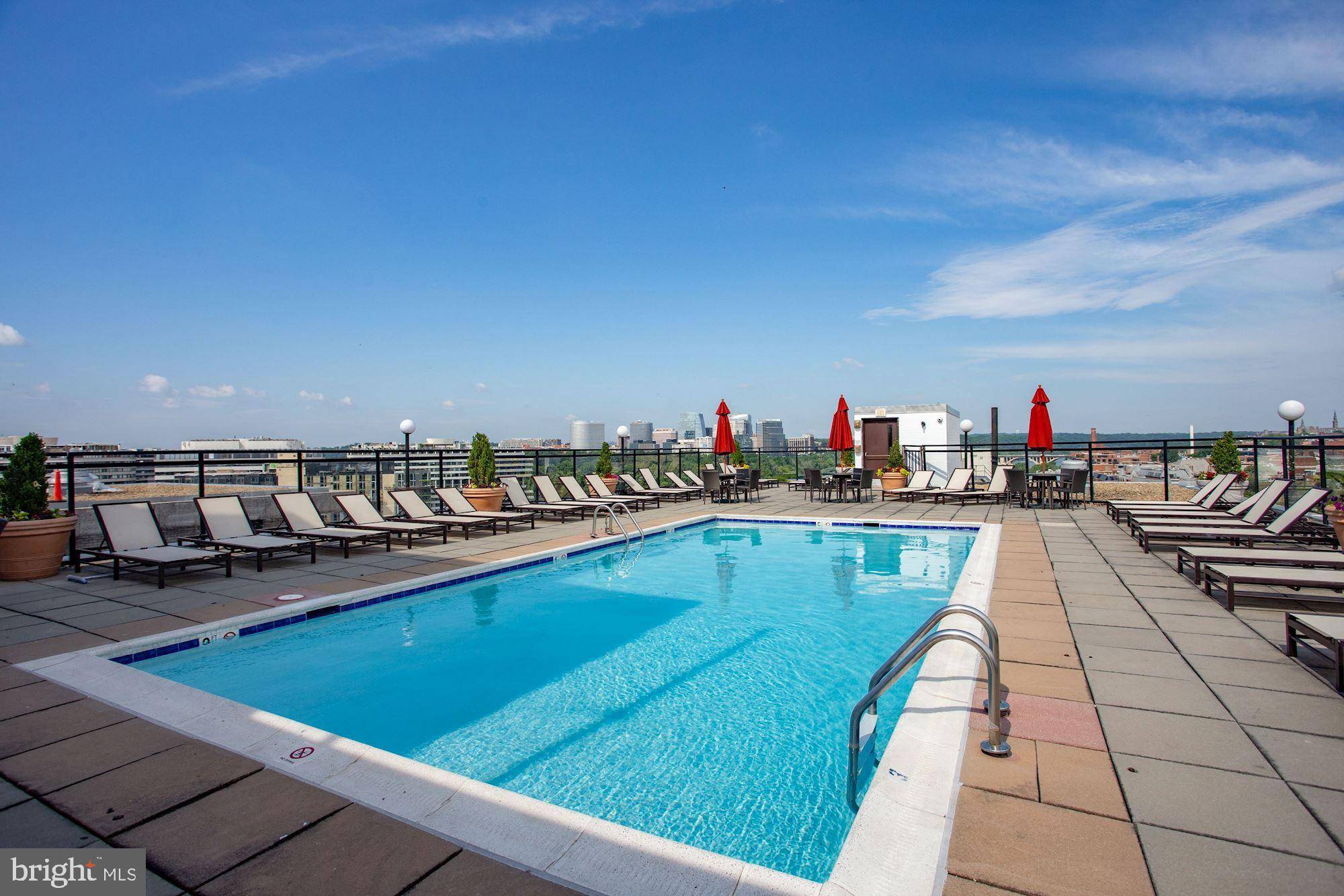Washington, DC 20037,950 25TH ST NW #811N