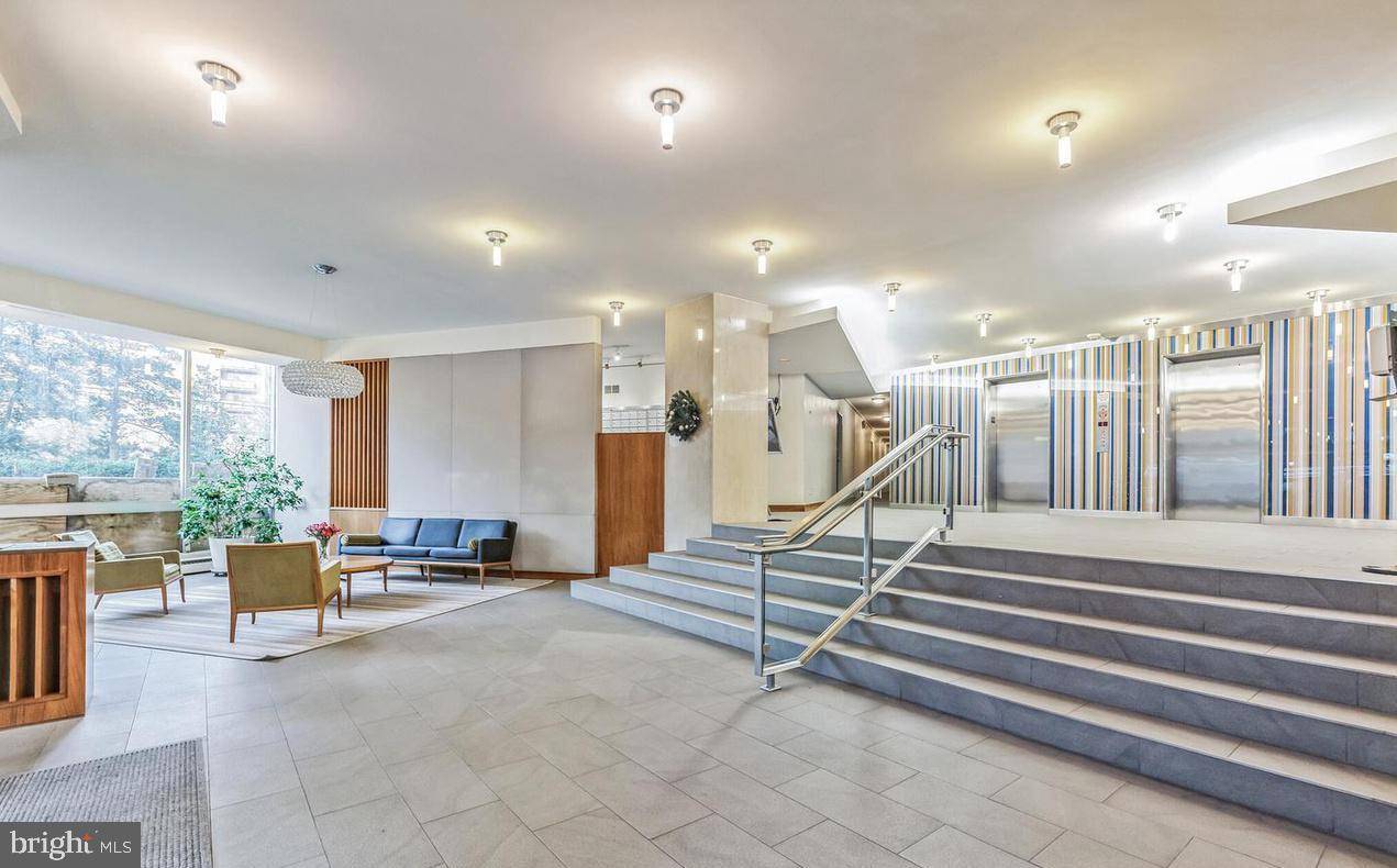 Washington, DC 20016,4200 CATHEDRAL AVE NW #918