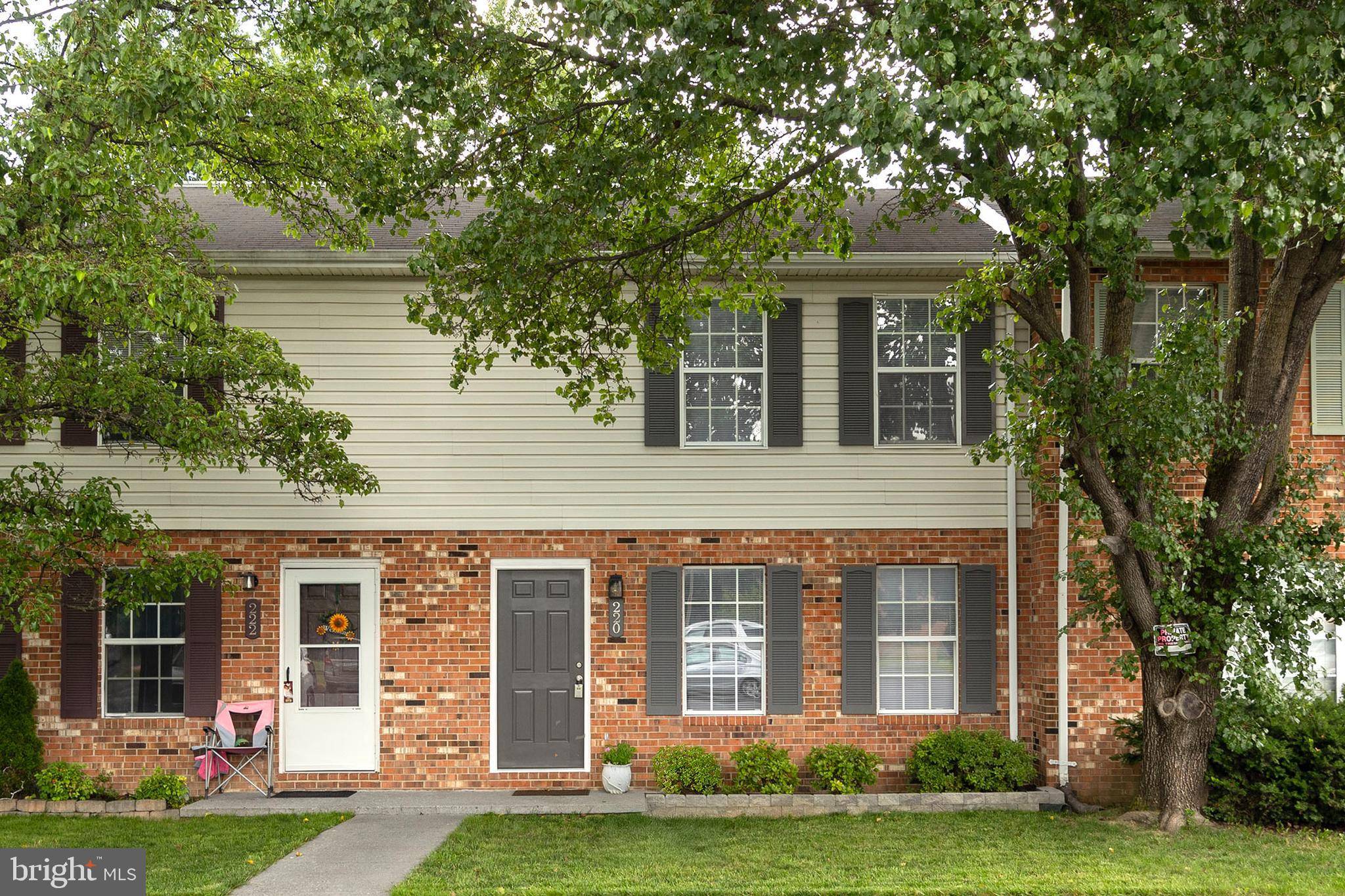 220 NOTTOWAY DR, Stephens City, VA 22655