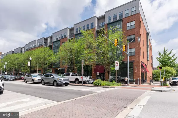 Baltimore, MD 21218,3201 SAINT PAUL ST #410