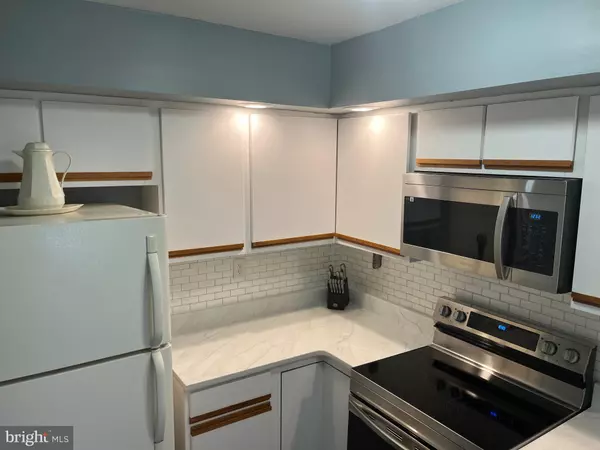 Southampton, NJ 08088,53 FINCHLEY CT