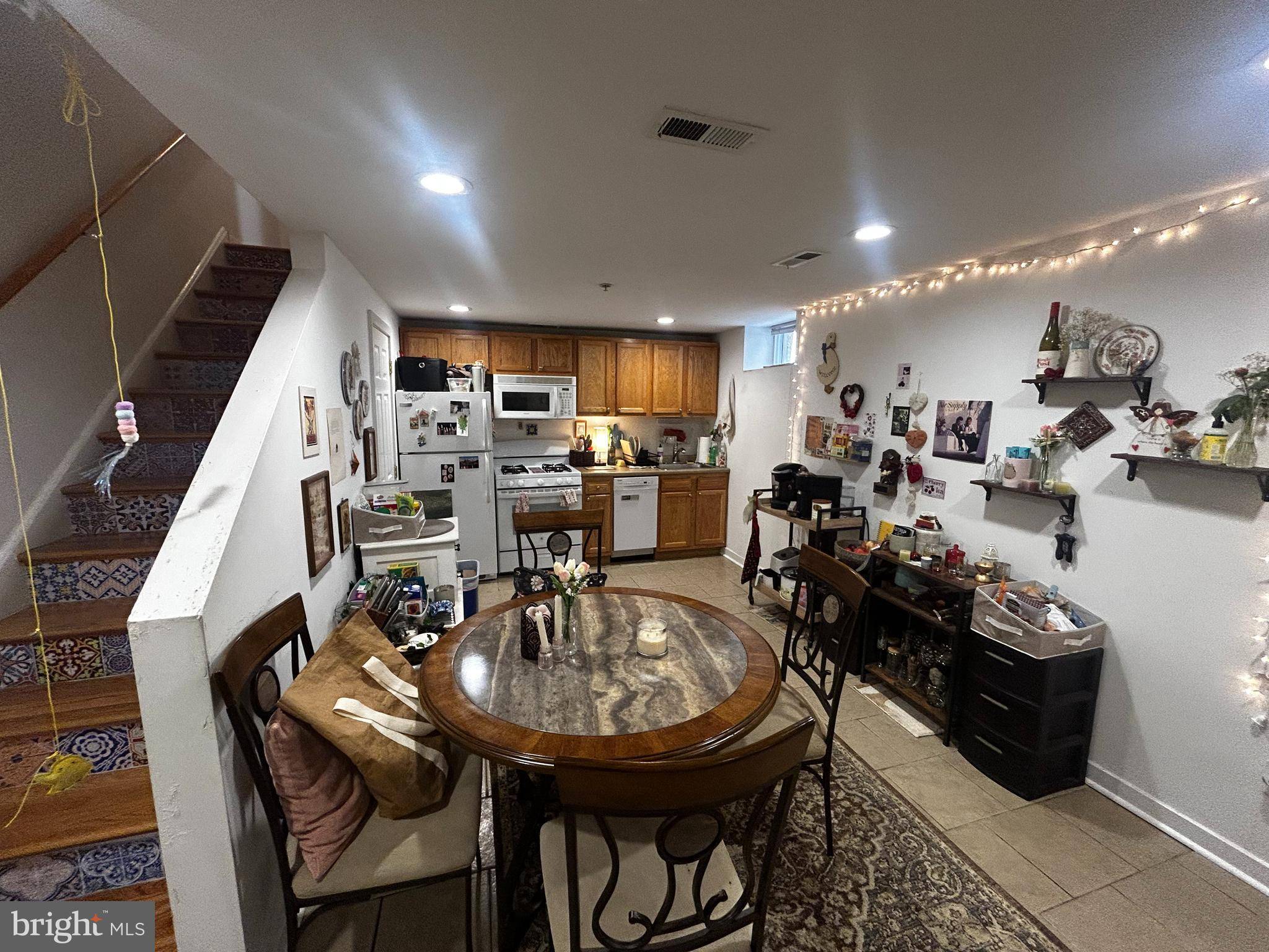 3321 POWELTON AVE #1B, Philadelphia, PA 19104