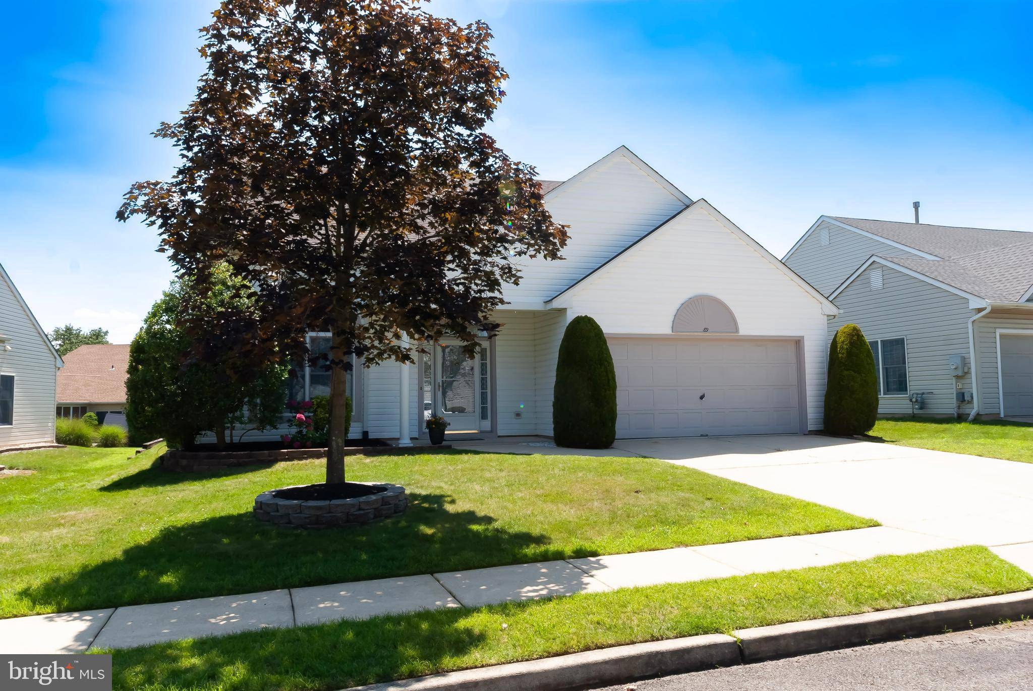 Columbus, NJ 08022,89 LANTERN LN