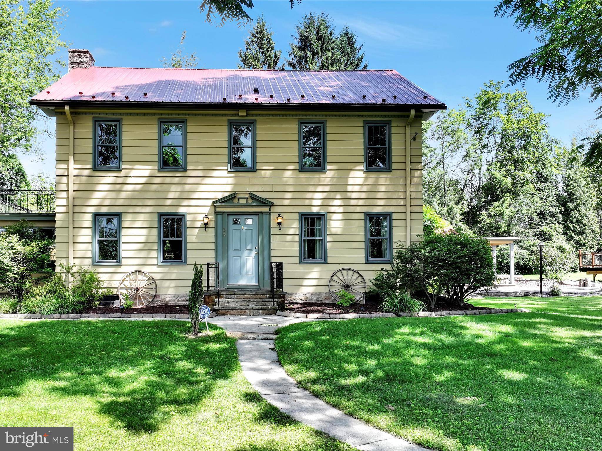 35 HOLLAND ST, Tamaqua, PA 18252