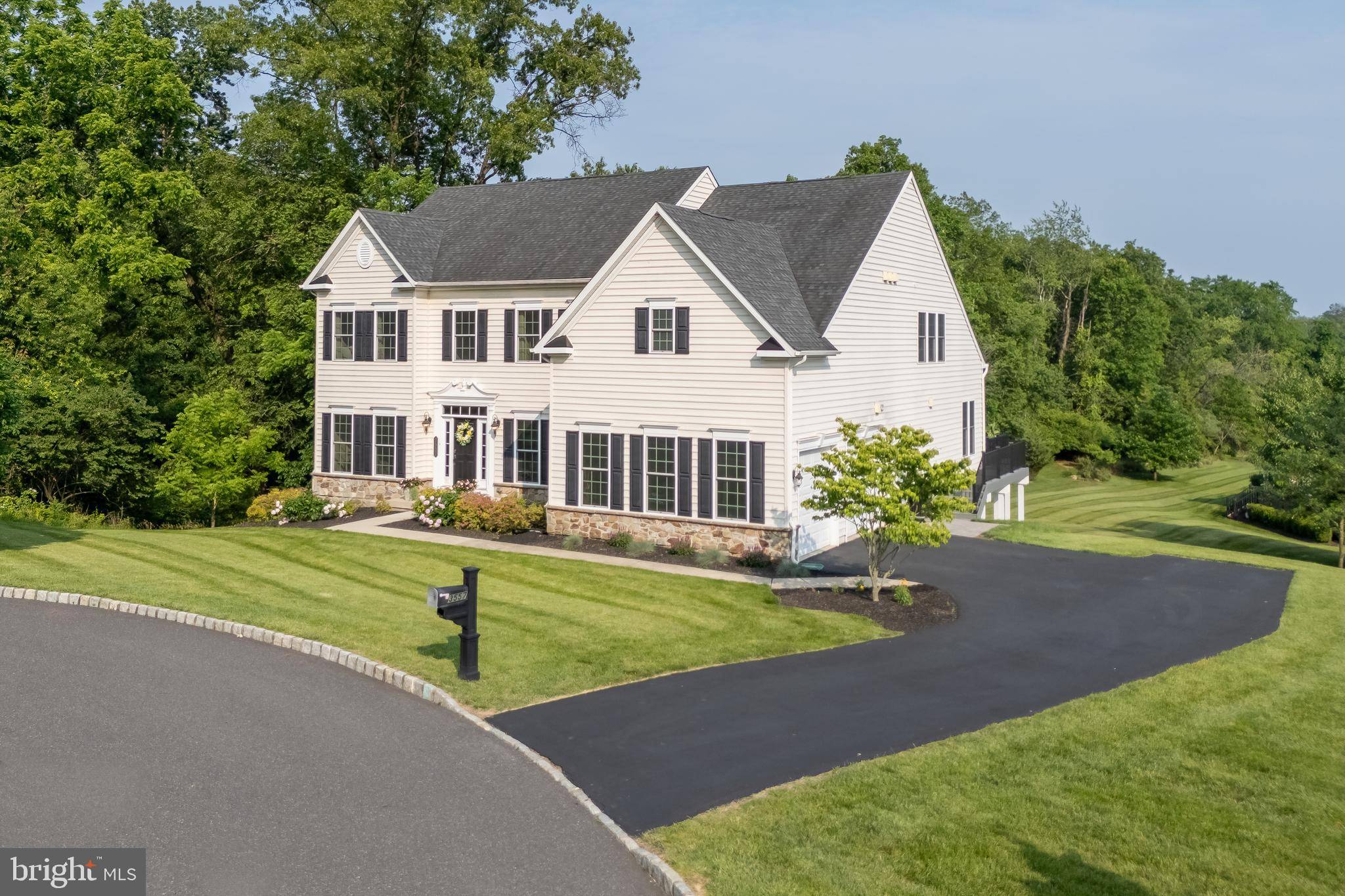 Center Valley, PA 18034,3557 KILDARE CT