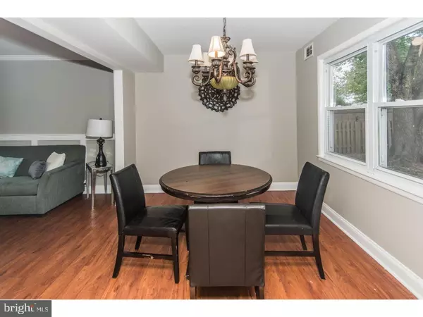 Swedesboro, NJ 08085,28 OAKWOOD PL