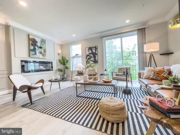 Reston, VA 20191,1949 ROLAND CLARKE PL