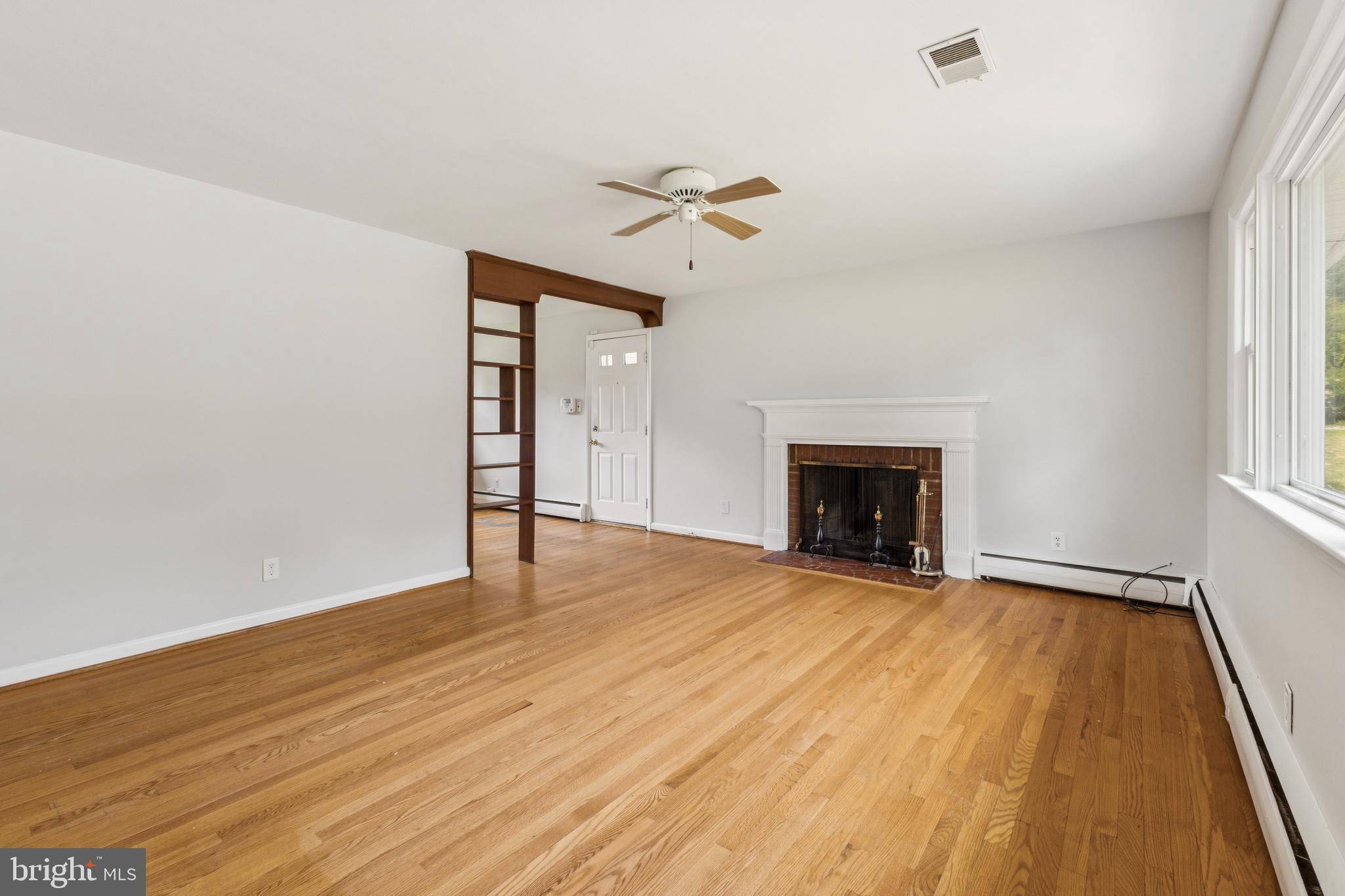 Woodbridge, VA 22191,1511 WOODSIDE DR