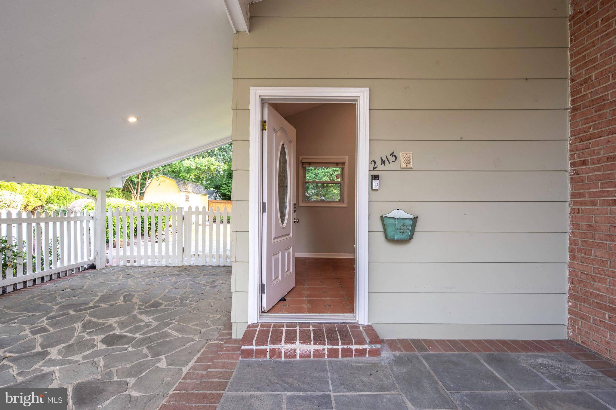 Alexandria, VA 22308,2413 CHILDS LN