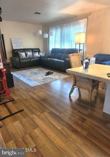 Toms River, NJ 08757,339 CURACAO ST