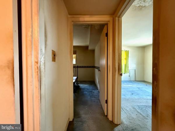 Cockeysville, MD 21030,1 WARREN LODGE CT #2D