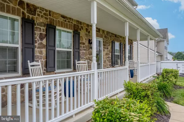 York, PA 17402,130 SURREY LN