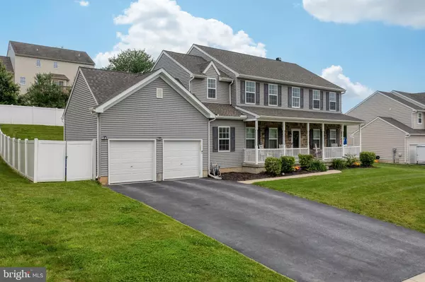 York, PA 17402,130 SURREY LN