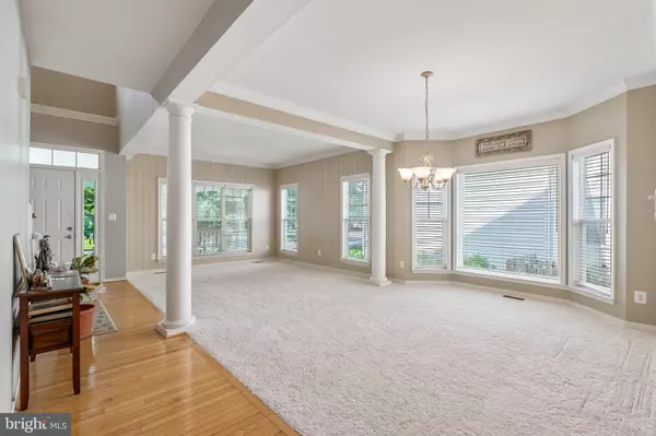Chantilly, VA 20152,43438 MINK MEADOWS ST