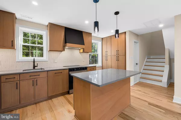 4505 36TH ST S #B2,  Arlington,  VA 22206