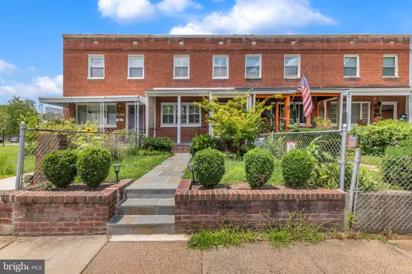 526 DUNCAN AVE E, Alexandria, VA 22301